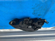 Laden Sie das Bild in den Galerie-Viewer, Frontscheinwerfer VW Golf VIII 5H1941006A LED Rechts Scheinwerfer Headlight SCH8857151205kn