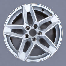 Load image into Gallery viewer, 1x Alufelge 17 Zoll 7.5&quot; 5x112 43ET 8W0601025D Audi A4 B9 Rim Wheel