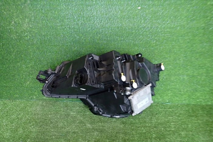 Frontscheinwerfer Skoda Karoq 57B941016F Rechts Scheinwerfer Headlight SCH9539710737xn