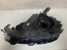 Laden Sie das Bild in den Galerie-Viewer, Frontscheinwerfer VW T Roc 2GA941036P Full LED Rechts Scheinwerfer Headlight