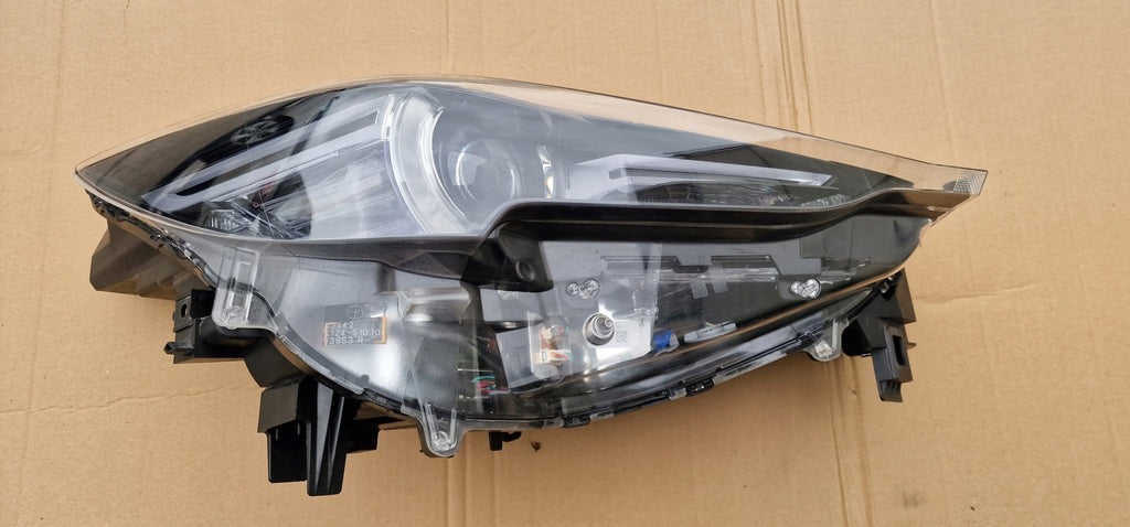 Frontscheinwerfer Mazda Cx5 Cx-5 KB8N-51030 LED Ein Stück (Rechts oder Links) SCH8470835120aw