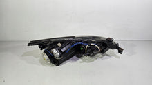 Laden Sie das Bild in den Galerie-Viewer, Frontscheinwerfer Mazda 6 Links Scheinwerfer Headlight SCH7133097880fw