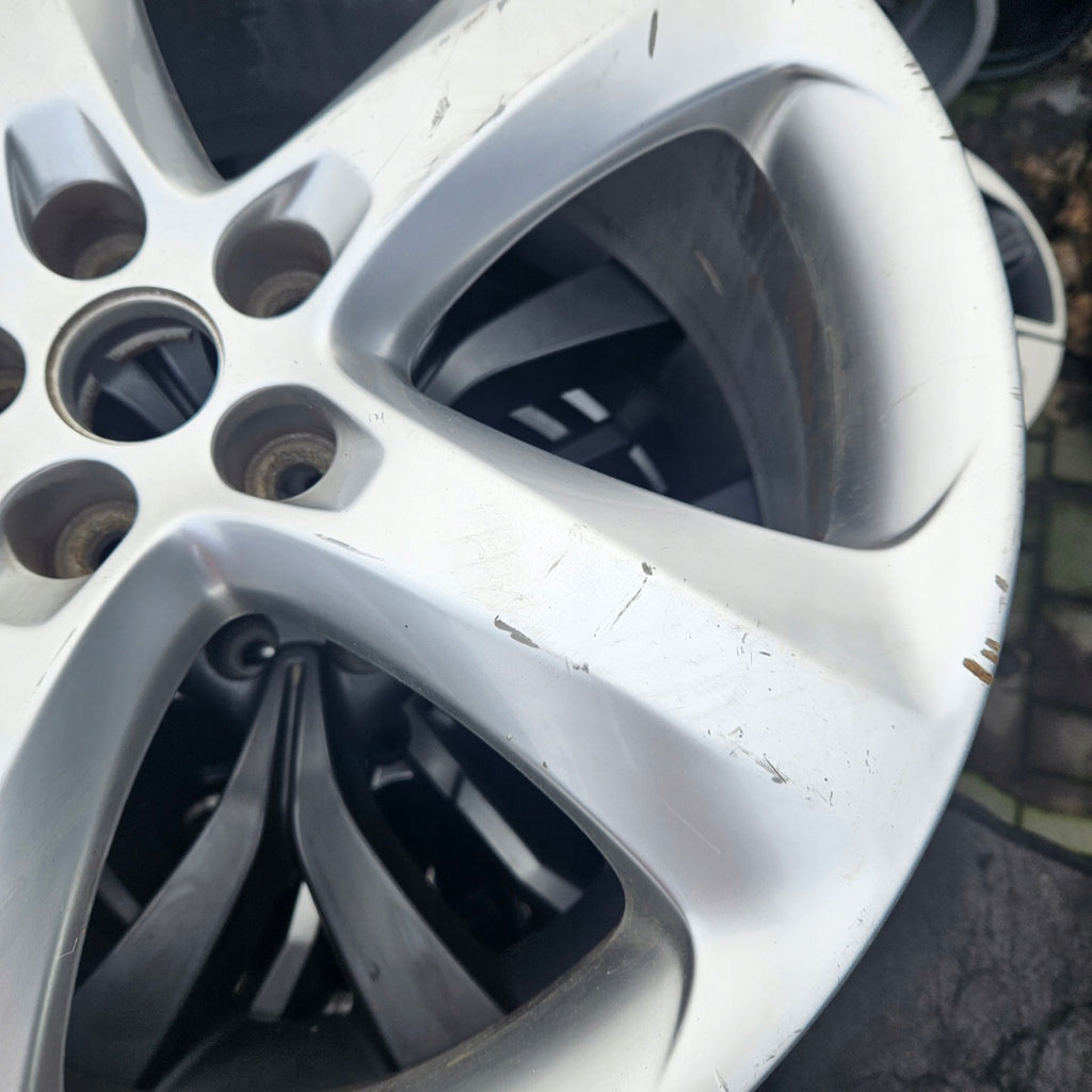 1x Alufelge 19 Zoll 8.0" 5x105 46ET Matt Silber 13276367 Opel Astra J Cascada FEL1665690588ko