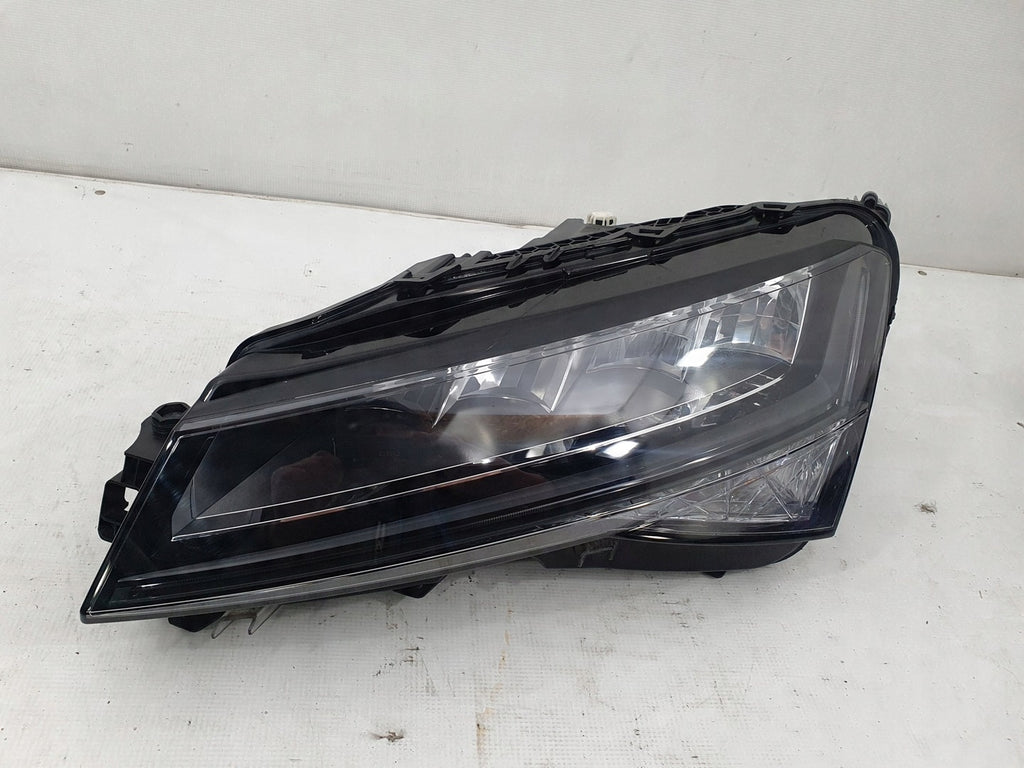 Frontscheinwerfer Skoda Superb III 3V1941015C LED Links Scheinwerfer Headlight
