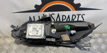 Laden Sie das Bild in den Galerie-Viewer, Frontscheinwerfer Jeep Cherokee I Kl 68157102AQ Rechts Scheinwerfer Headlight SCH7151936215pu