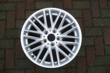 Laden Sie das Bild in den Galerie-Viewer, 1x Alufelge 18 Zoll 8.0&quot; 5x120 24ET 6753240 BMW Rim Wheel