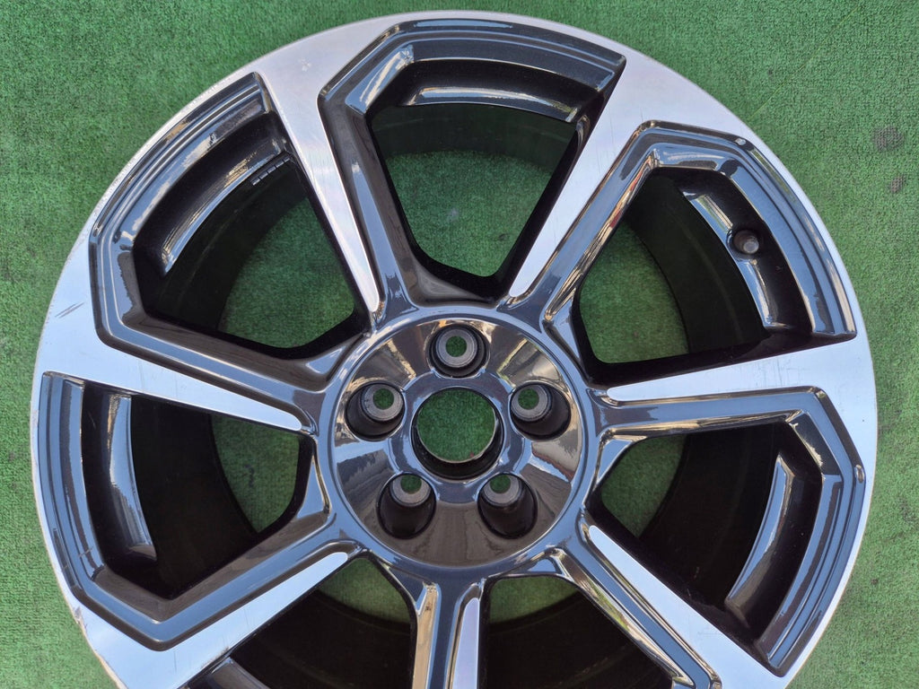 1x Alufelge 19 Zoll 5x112 83A601025BB Audi Q3 Rim Wheel FEL7847625260lk
