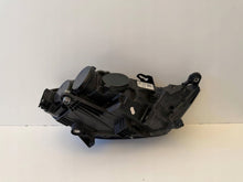 Laden Sie das Bild in den Galerie-Viewer, Frontscheinwerfer Audi A1 82A941003 LED Links Scheinwerfer Headlight SCH3497445383gm