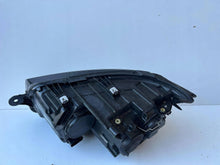 Laden Sie das Bild in den Galerie-Viewer, Frontscheinwerfer VW T6 7E1941016AD Rechts Scheinwerfer Headlight