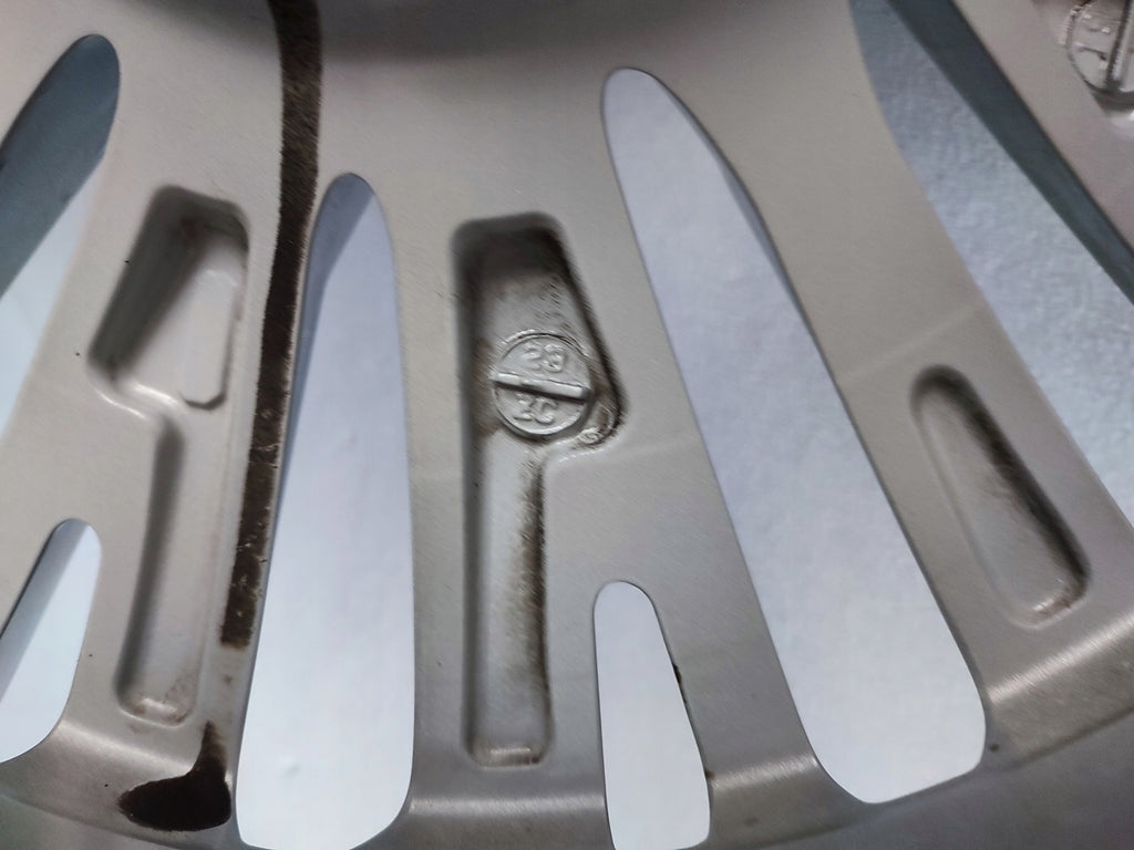 1x Alufelge 18 Zoll 7.0" 5x114.3 38ET 965478 Mitsubishi Outlander Rim Wheel