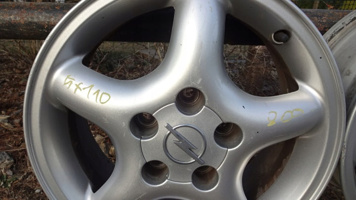 4x Alufelge 15 Zoll 6.0" 5x110 Opel Rim Wheel FEL8180343764zn