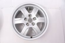 Load image into Gallery viewer, 1x Alufelge 17 Zoll 7.5&quot; 5x112 28ET Glanz Silber 8T0601025 Audi Rim Wheel