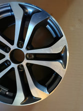 Laden Sie das Bild in den Galerie-Viewer, 1x Alufelge 17 Zoll 7.5&quot; 5x112 36ET A2534010600 Mercedes-Benz Glc Rim Wheel