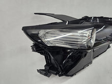 Load image into Gallery viewer, Frontscheinwerfer Mazda Cx30 DGJ1-51030 Rechts Scheinwerfer Headlight