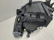 Laden Sie das Bild in den Galerie-Viewer, Frontscheinwerfer VW Id.4 11B941036N Rechts Scheinwerfer Headlight SCH3187103972bn