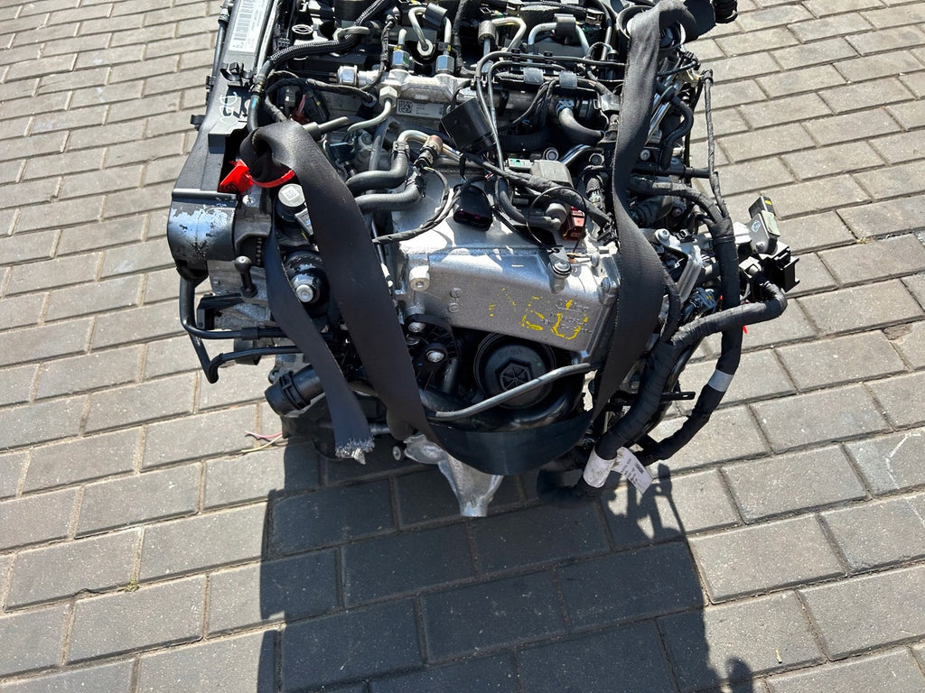 Motor Audi B9 DEUA DEUC CZHA 2.0 TDI 101TKm Diesel Engine Komplett