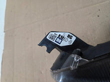 Laden Sie das Bild in den Galerie-Viewer, Frontscheinwerfer Toyota 4 Yaris Links Scheinwerfer Headlight SCH4418533144dq