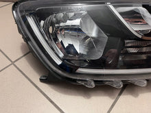 Load image into Gallery viewer, Frontscheinwerfer Dacia Duster 260101133R 260101133 LED Rechts Headlight SCH4677291937ko