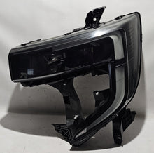 Laden Sie das Bild in den Galerie-Viewer, Frontscheinwerfer Nissan Interstar Master III 260609073R Links Headlight SCH1607723533kn