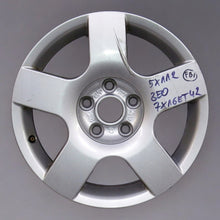 Load image into Gallery viewer, 1x Alufelge 16 Zoll 7.0&quot; 5x112 42ET Glanz Silber 8E0601025C Audi A4 B6 Rim Wheel