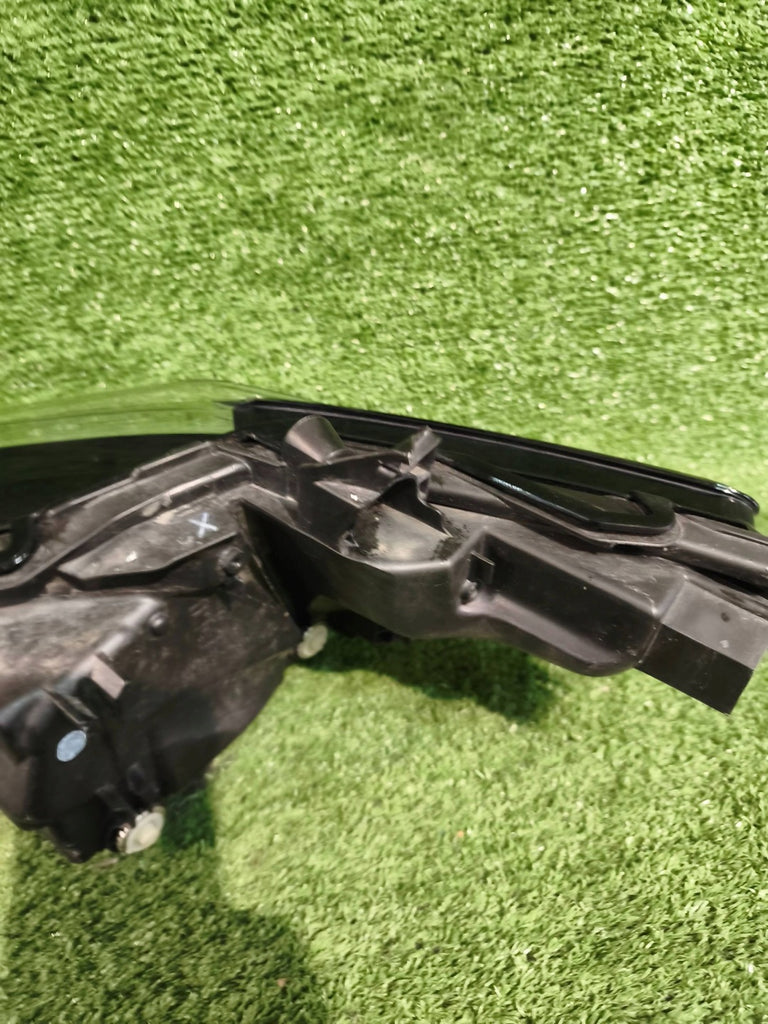 Frontscheinwerfer Toyota Camry CSC28975 Rechts Scheinwerfer Headlight SCH3210167960vp