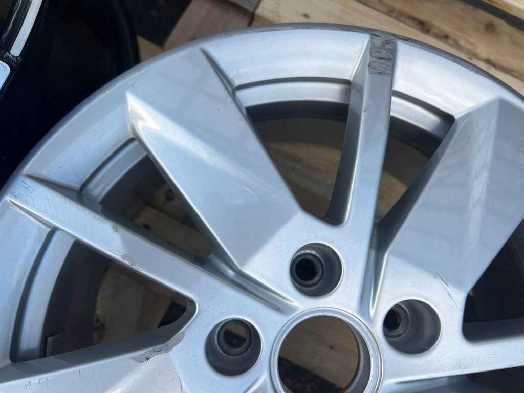 1x Alufelge 16 Zoll 6.5" 5x112 Glanz 2K7601025 VW Caddy I Rim Wheel FEL1138905776ok
