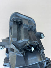 Laden Sie das Bild in den Galerie-Viewer, Frontscheinwerfer BMW 2 F45 F46 8738646-04 LED Rechts Scheinwerfer Headlight SCH5681125192yl