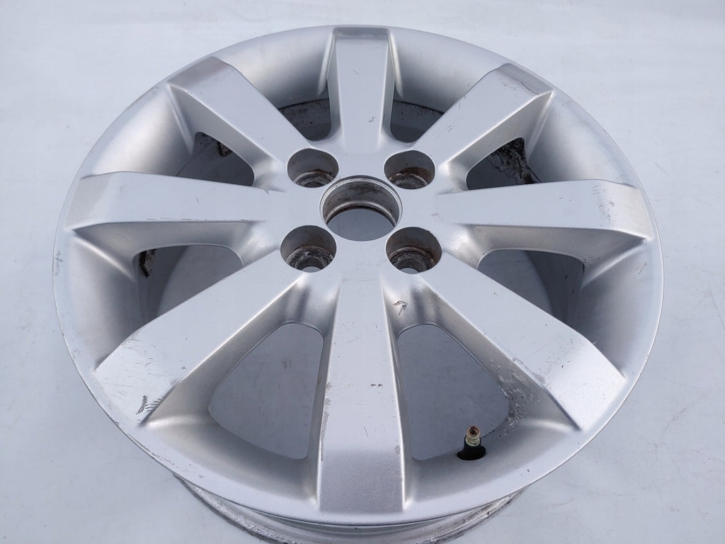 1x Alufelge 15 Zoll 5.5" 4x100 45ET Glanz Silber PZ406-B0674- Toyota Yaris