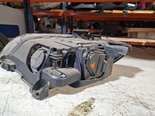 Laden Sie das Bild in den Galerie-Viewer, Frontscheinwerfer Audi Q7 4L0941004A Xenon Rechts Scheinwerfer Headlight SCH6618731019qz