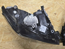 Laden Sie das Bild in den Galerie-Viewer, Frontscheinwerfer BMW X3 G01 G02 Ix3 G08 5A29201-08 5A29202-08 Rechts oder Links SCH2802136888gc