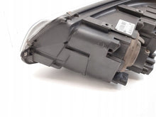 Laden Sie das Bild in den Galerie-Viewer, Frontscheinwerfer VW Transporter Caravelle 7E1941016H 030125430200 Rechts SCH9964626488na
