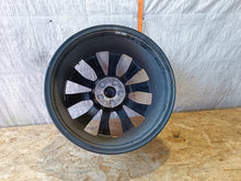 Laden Sie das Bild in den Galerie-Viewer, 1x Alufelge 21 Zoll 9.5" 5x112 63ET Glanz 85E601025 Audi Rim Wheel FEL6560642402cm