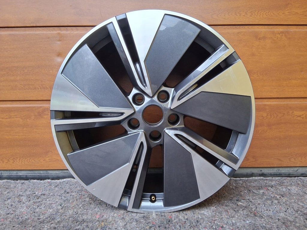 1x Alufelge 19 Zoll 8.0" 5x112 45ET Glanz Graphit 5LA601025A Mg Octavia I FEL2488754091ej