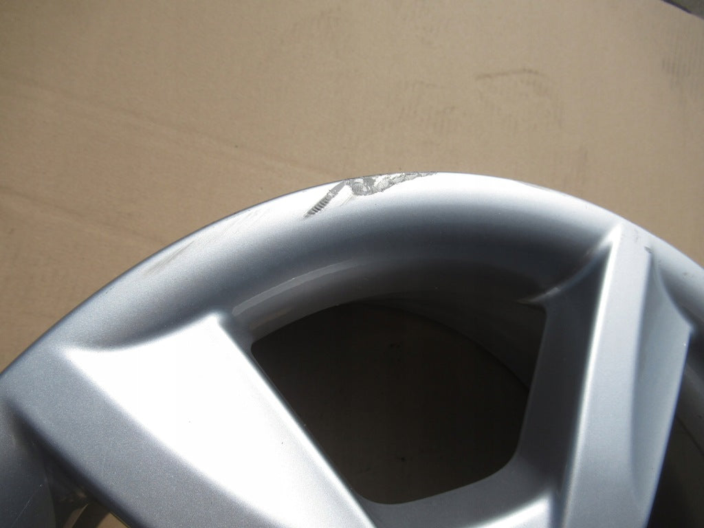 1x Alufelge 16 Zoll 6.5" 5x112 43ET Glanz Silber 8V5071496 Audi A3 Rim Wheel FEL6142049370ju