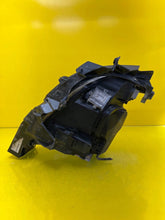 Laden Sie das Bild in den Galerie-Viewer, Frontscheinwerfer BMW 3 E91 E90 6942743 Xenon Links Scheinwerfer Headlight SCH5388091037hl