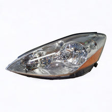Laden Sie das Bild in den Galerie-Viewer, Frontscheinwerfer Toyota Sienna Xenon Links Scheinwerfer Headlight