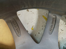 Load image into Gallery viewer, 1x Alufelge 16 Zoll 6.0" 5x100 Silber PZ406-B067D Toyota Corolla Rim Wheel FEL1957647647zh