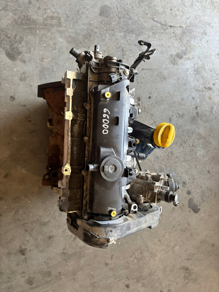 Motor Renault I 110421615 1.5 DCI 66TKm Diesel Engine Unkomplett