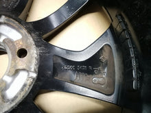 Laden Sie das Bild in den Galerie-Viewer, 1x Alufelge 16 Zoll 6.5" 4x100 44ET Glanz Silber 403005471 Renault Clio Iv FEL9852747980gi