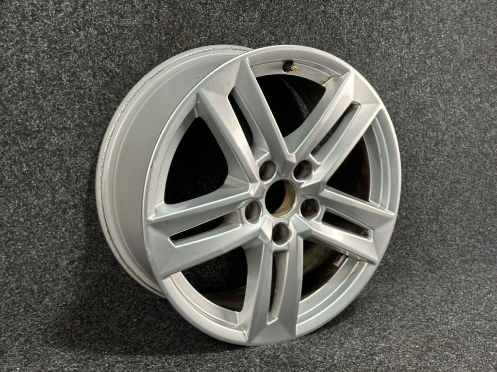 1x Alufelge 17 Zoll 37ET Glanz 8W0601025P Audi A4 B9 Rim Wheel FEL5085941747ag