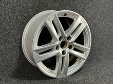 Laden Sie das Bild in den Galerie-Viewer, 1x Alufelge 17 Zoll 37ET Glanz 8W0601025P Audi A4 B9 Rim Wheel FEL5085941747ag