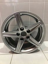 Laden Sie das Bild in den Galerie-Viewer, 1x Alufelge 16 Zoll 7.0&quot; 5x112 8V0601025CM Audi A3 Rim Wheel