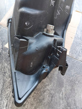 Load image into Gallery viewer, Frontscheinwerfer Toyota Yaris 26555-1HA1B Links Scheinwerfer Headlight SCH8968244063mx