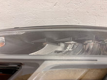 Laden Sie das Bild in den Galerie-Viewer, Frontscheinwerfer Audi A3 8Y0941011C LED Links Scheinwerfer Headlight SCH6483911426ah