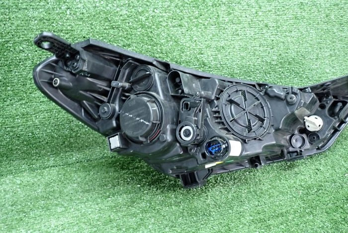 Frontscheinwerfer Hyundai Tucson 92101D7100 Links Scheinwerfer Headlight SCH6506010033yo