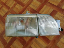 Laden Sie das Bild in den Galerie-Viewer, Frontscheinwerfer Ford Scorpio I 0302451002 86GG13005 Rechts Headlight SCH1578879892rr