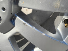 Load image into Gallery viewer, 1x Alufelge 17 Zoll 8.5" 5x112 52ET A2044012102 Mercedes-Benz X204 Rim Wheel FEL9877658161wn