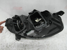 Load image into Gallery viewer, Frontscheinwerfer Opel Zafira 9832836480-00 Xenon Ein Stück (Rechts oder Links)