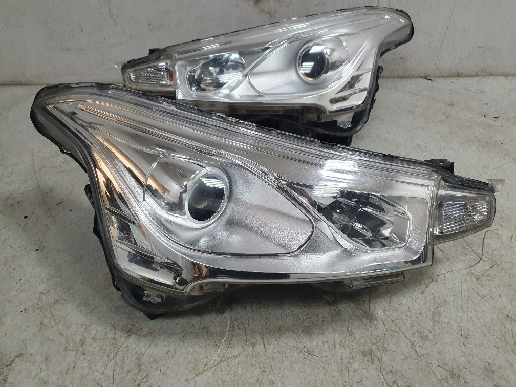 Frontscheinwerfer Citroën C4 Aircross Xenon Rechts Scheinwerfer Headlight SCH9528881178dg