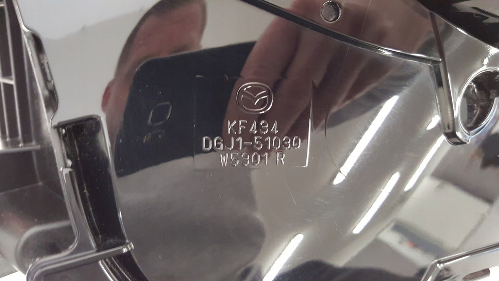 Frontscheinwerfer Mazda Cx-30 DGJ1-51030 LED Rechts Scheinwerfer Headlight